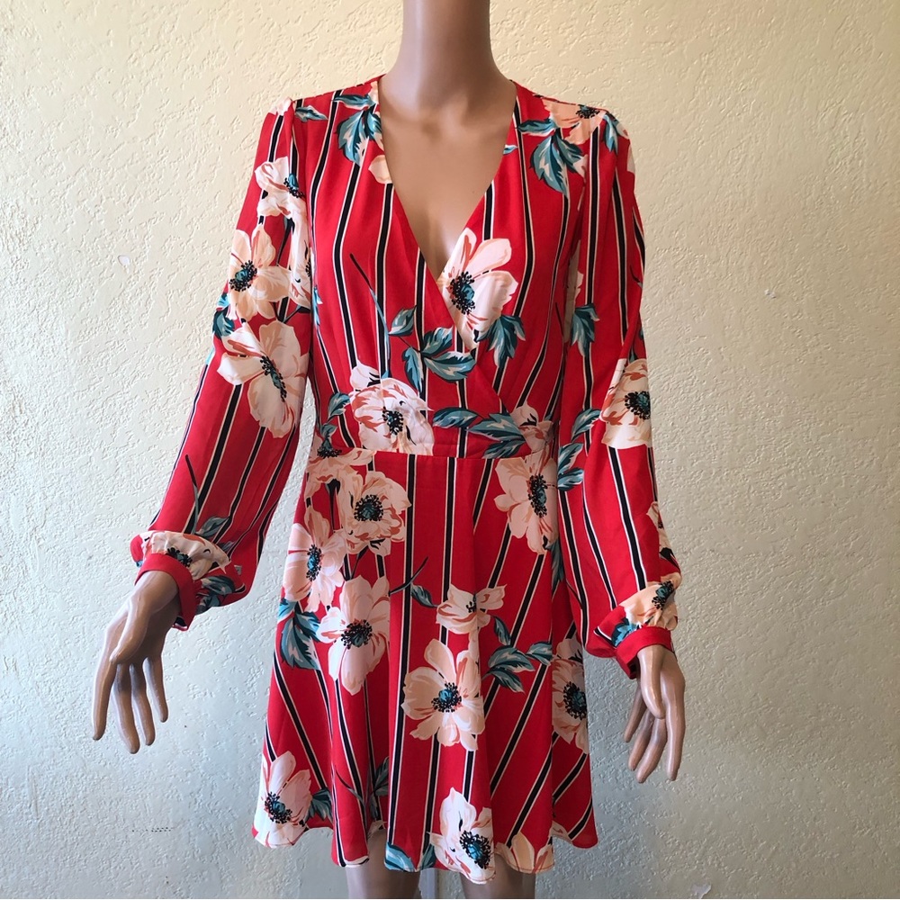 Express Women’s Size M Orange Floral Long Sleeves Knee Dress Deep V-Neck Flare